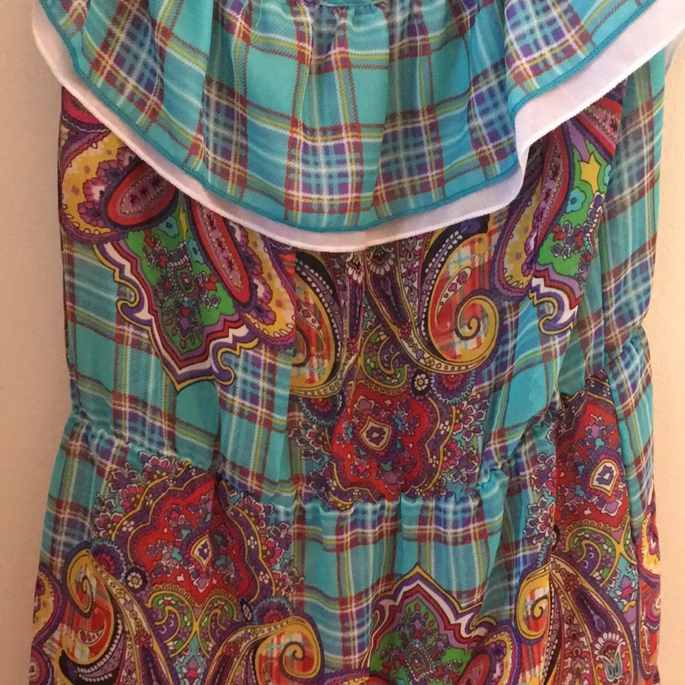 Adorable summer top! - Picture 3 of 6